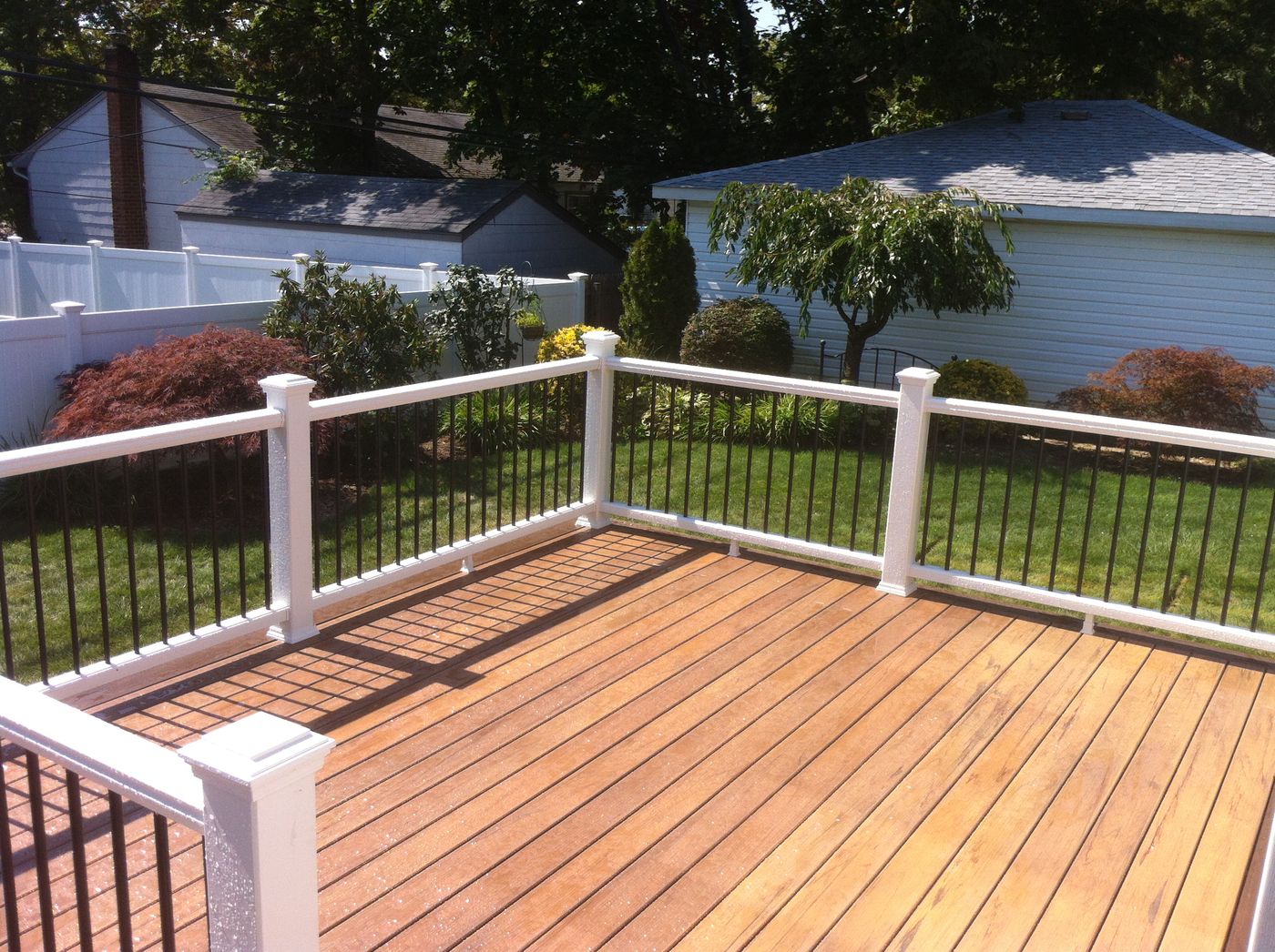Cedar Decking, Black Balusters